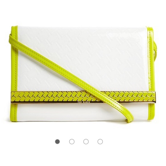 Ted Baker Handbags - ⬇️was $59 Ted Baker Coppita Clutch Crossbody